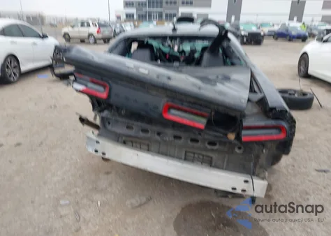 2022 Dodge Challenger R/T from USA, damaged, VIN 2C3CDZBT4NH196044